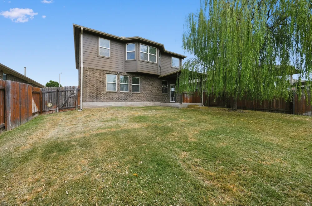 901 Melda Street Leander, TX 78641