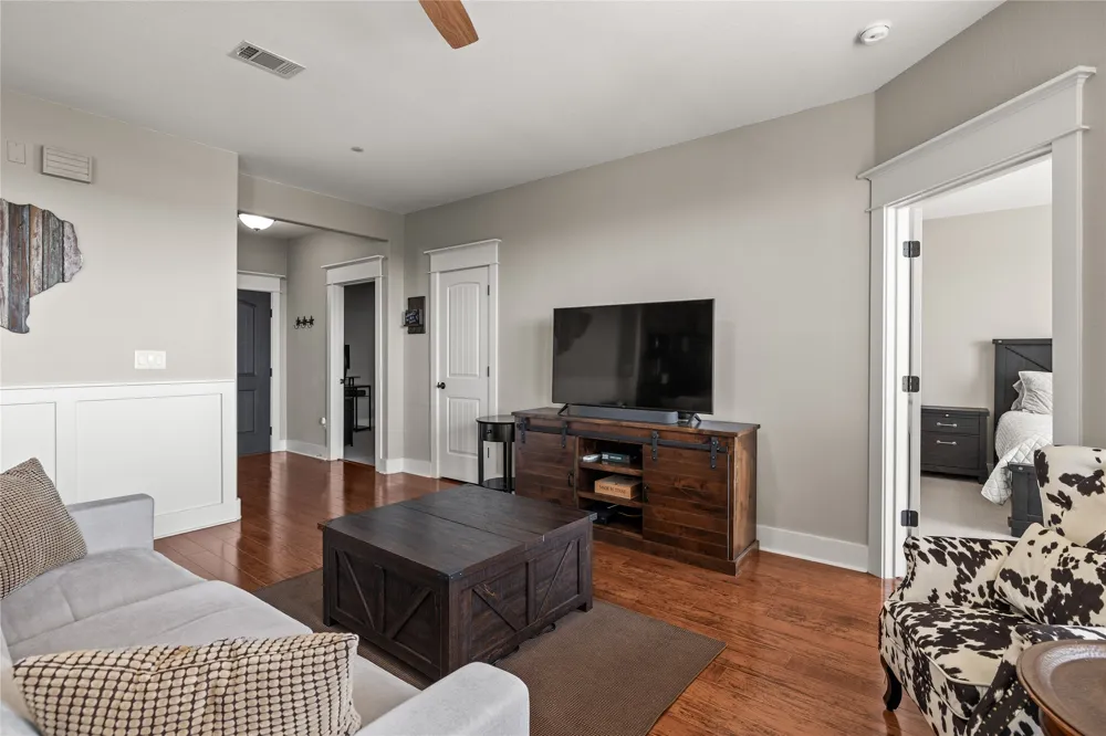 17708 Maritime Point Drive #202 Jonestown, TX 78645