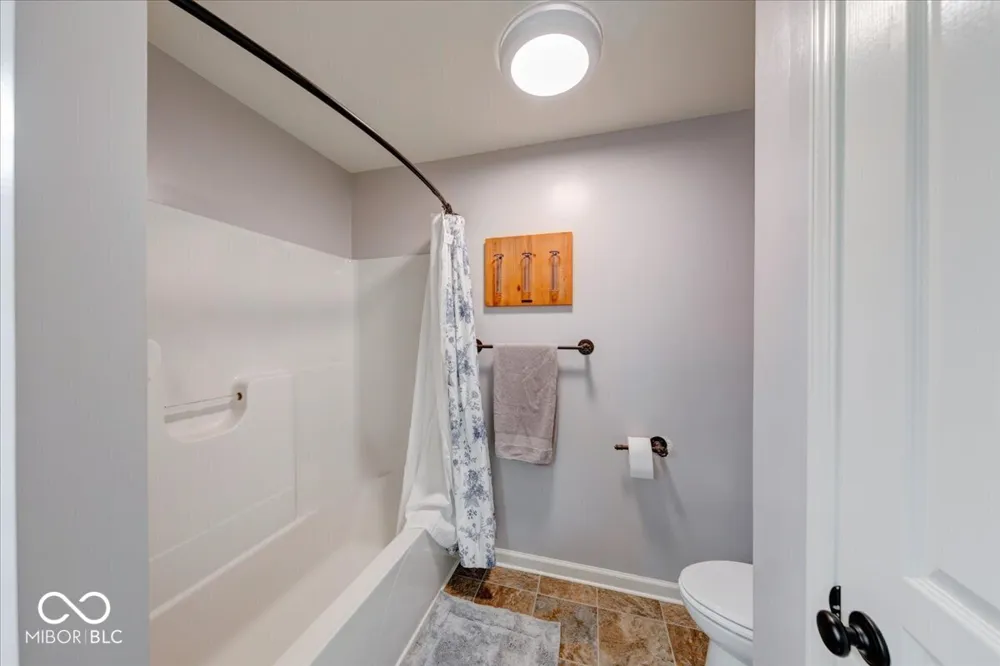 993 W 750 S Trafalgar, IN 46181