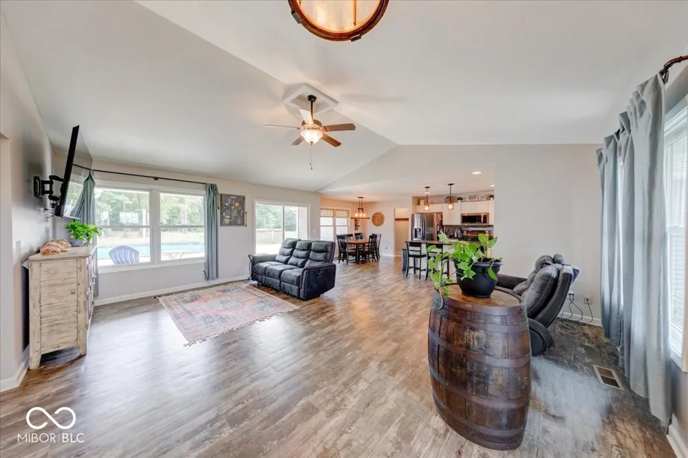 993 W 750 S Trafalgar, IN 46181