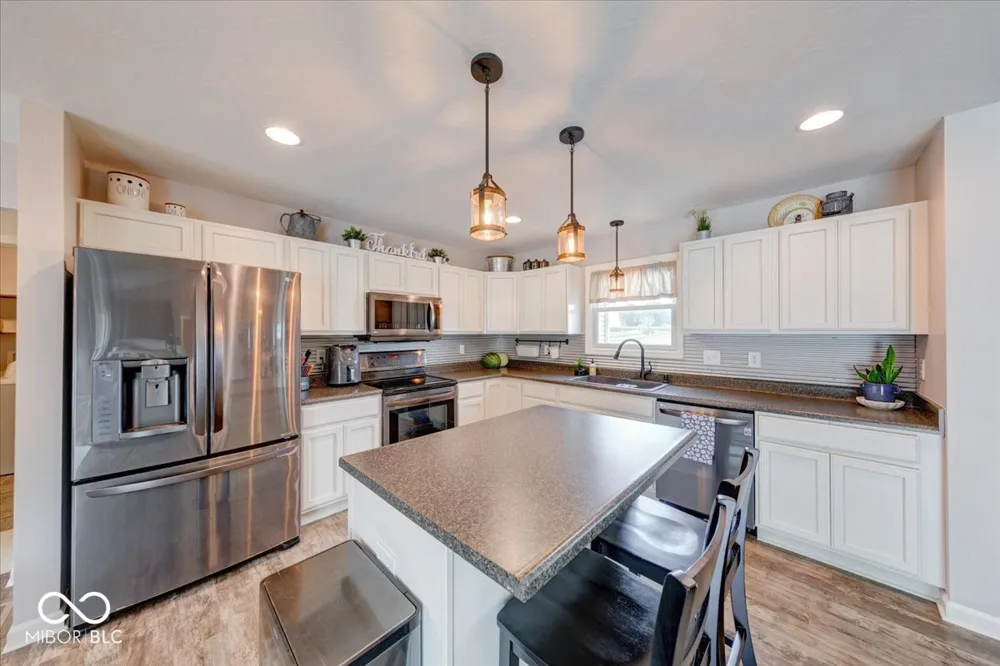 993 W 750 S Trafalgar, IN 46181