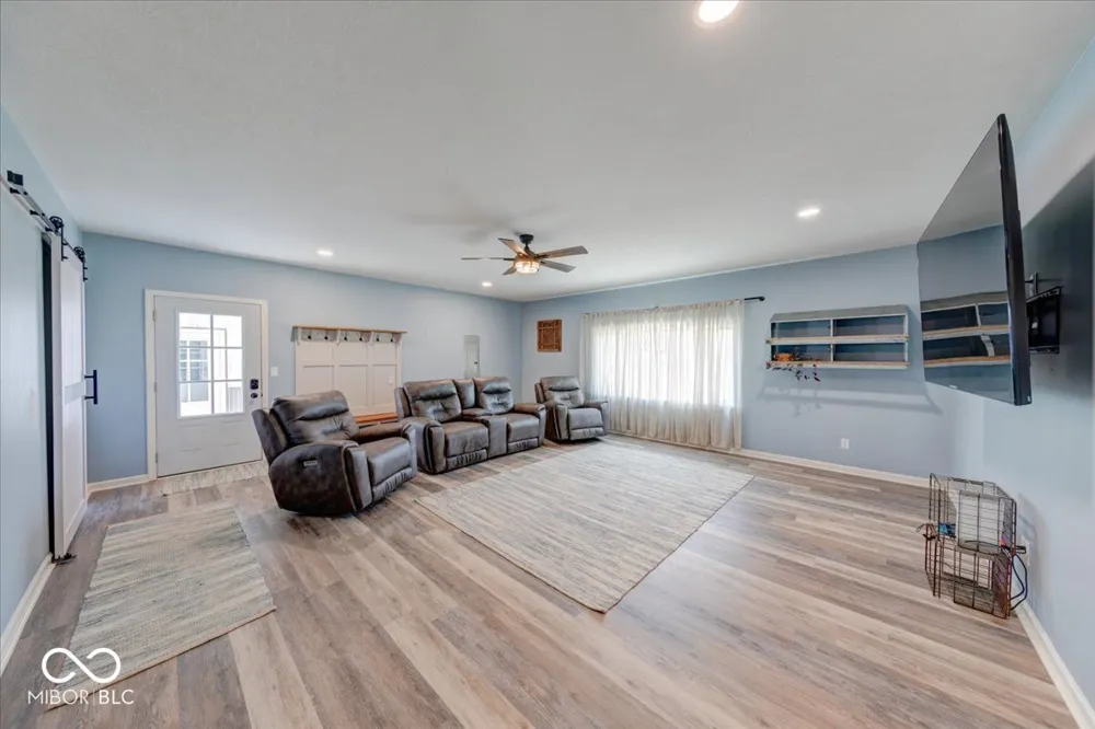 993 W 750 S Trafalgar, IN 46181