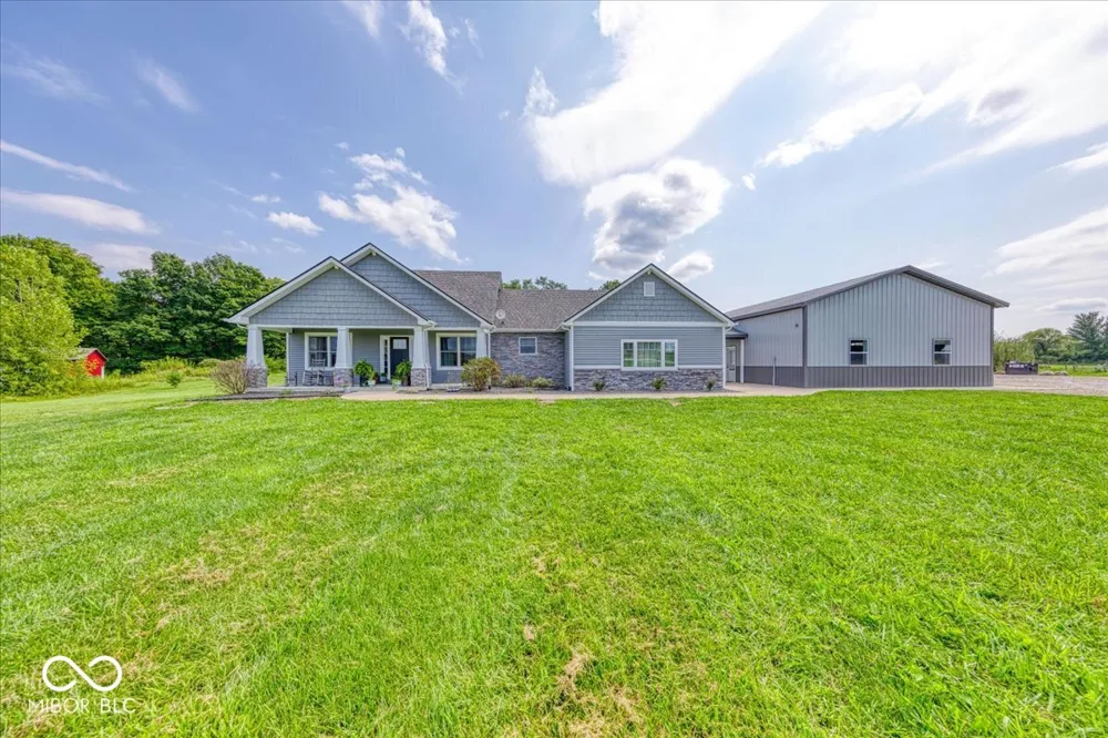 993 W 750 S Trafalgar, IN 46181