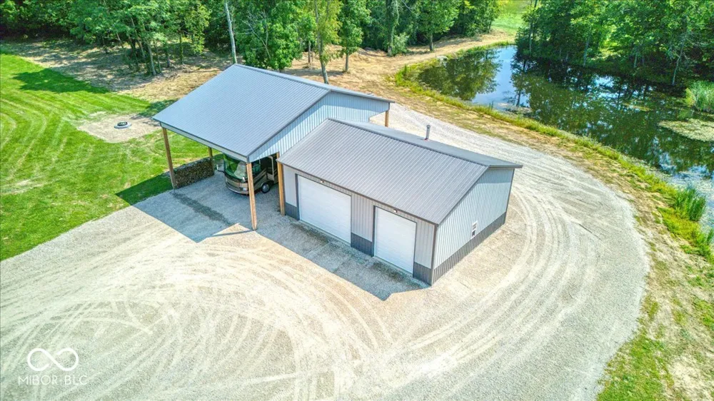 993 W 750 S Trafalgar, IN 46181
