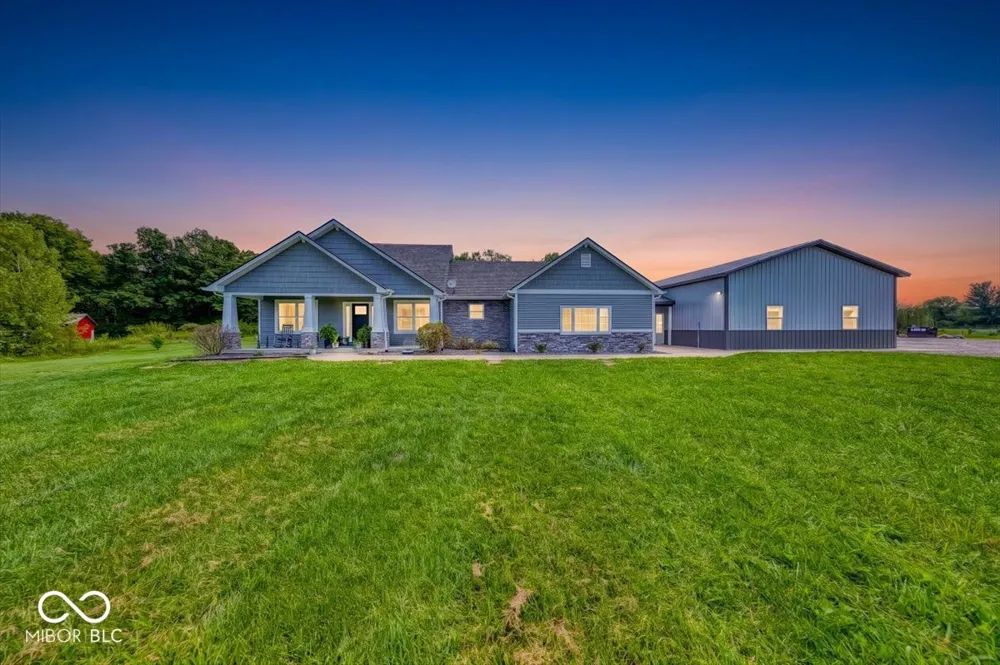 993 W 750 S Trafalgar, IN 46181