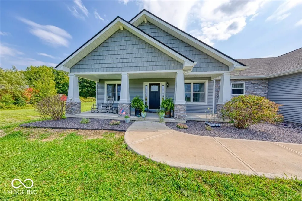993 W 750 S Trafalgar, IN 46181