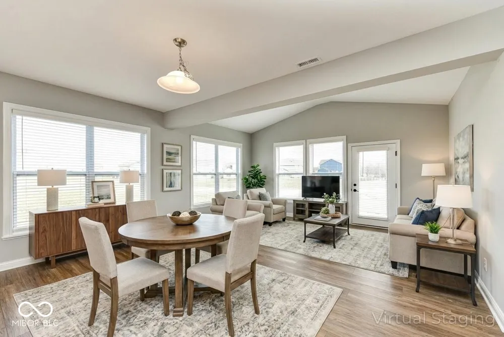 10627 Oak Bend Boulevard Indianapolis, IN 46239