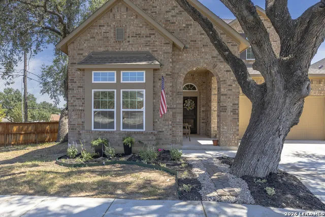 909 BEECHWOOD LN New Braunfels, TX 78130