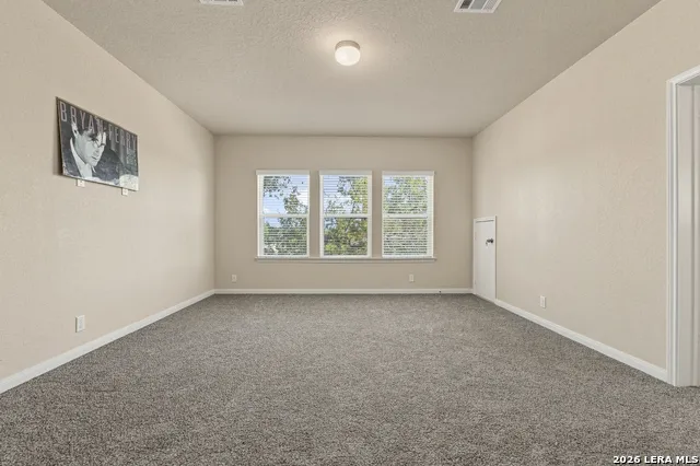 909 BEECHWOOD LN New Braunfels, TX 78130
