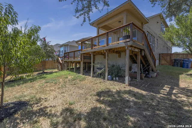 909 BEECHWOOD LN New Braunfels, TX 78130