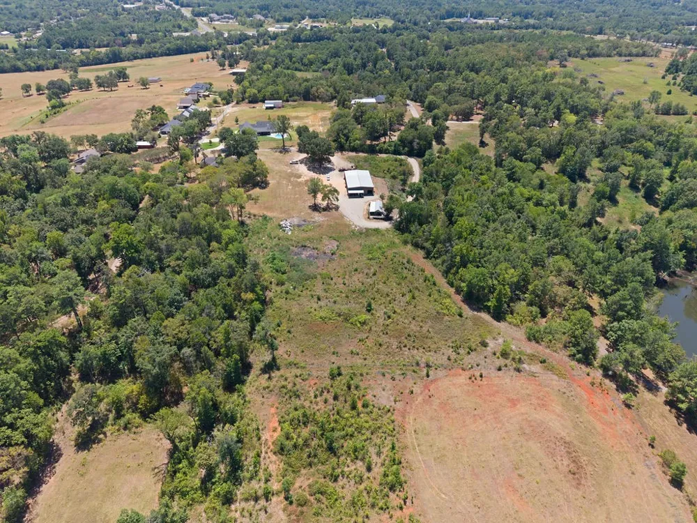 551 County Road 4203 Jacksonville, TX 75766