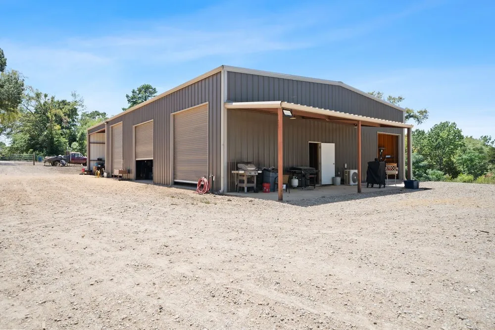551 County Road 4203 Jacksonville, TX 75766