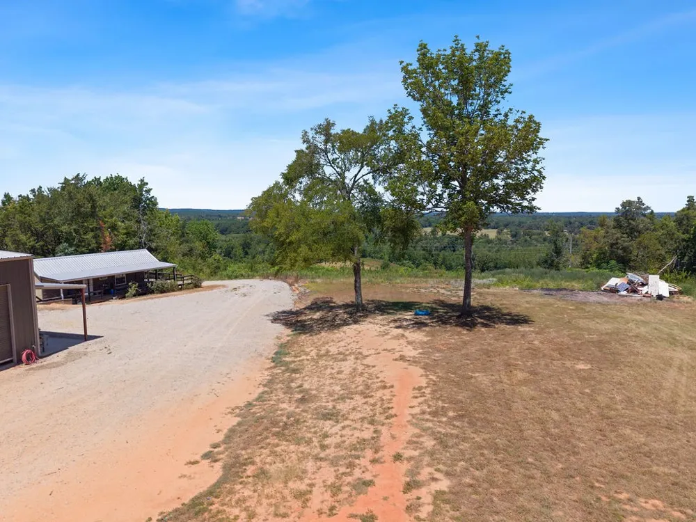 551 County Road 4203 Jacksonville, TX 75766