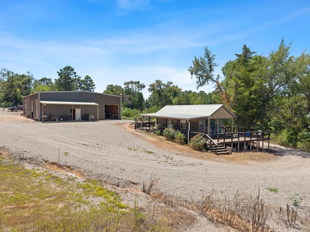 551 County Road 4203 Jacksonville, TX 75766