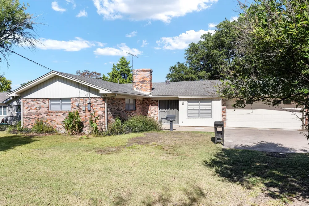3170 Golfing Green Drive Farmers Branch, TX 75234