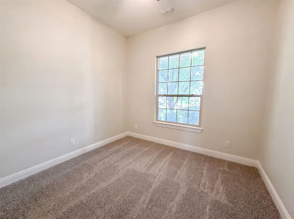 400 Blue Star Court Burleson, TX 76028