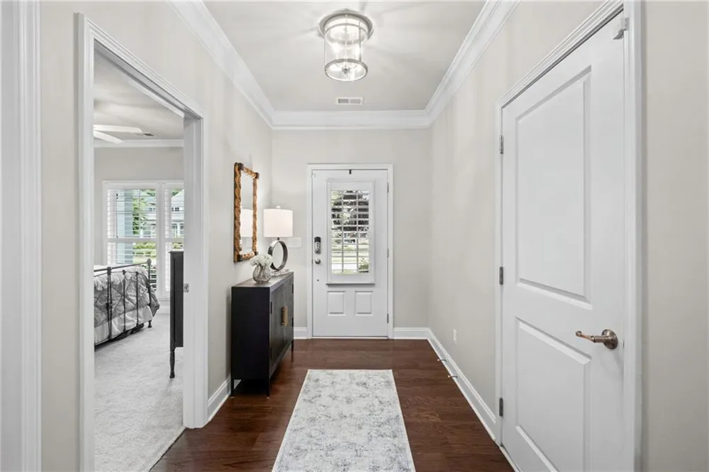 326 Ellington Drive Canton, GA 30115