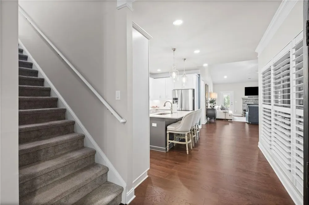 326 Ellington Drive Canton, GA 30115