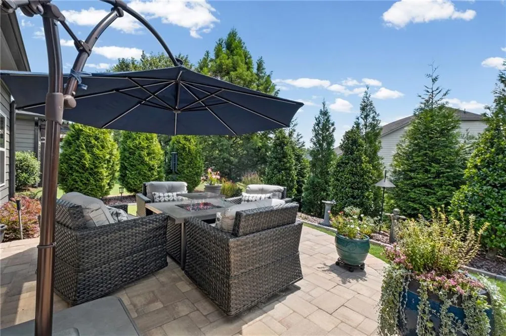 326 Ellington Drive Canton, GA 30115