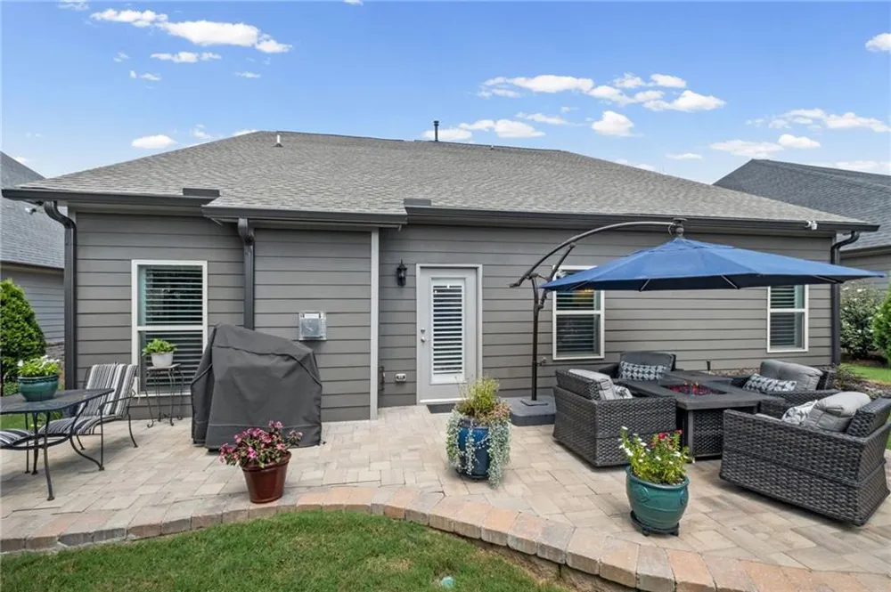 326 Ellington Drive Canton, GA 30115