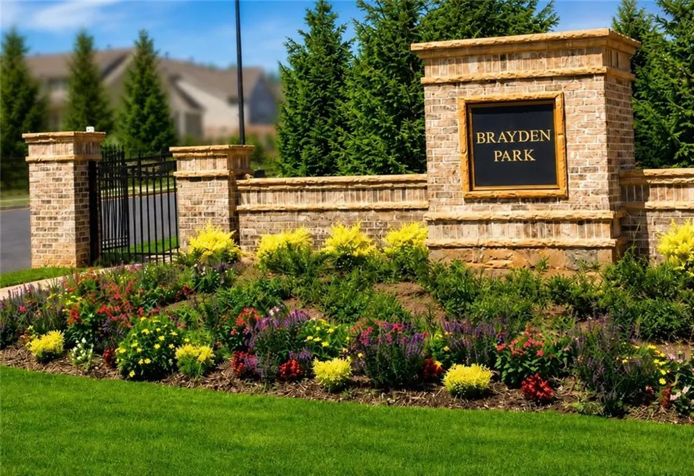 326 Ellington Drive Canton, GA 30115