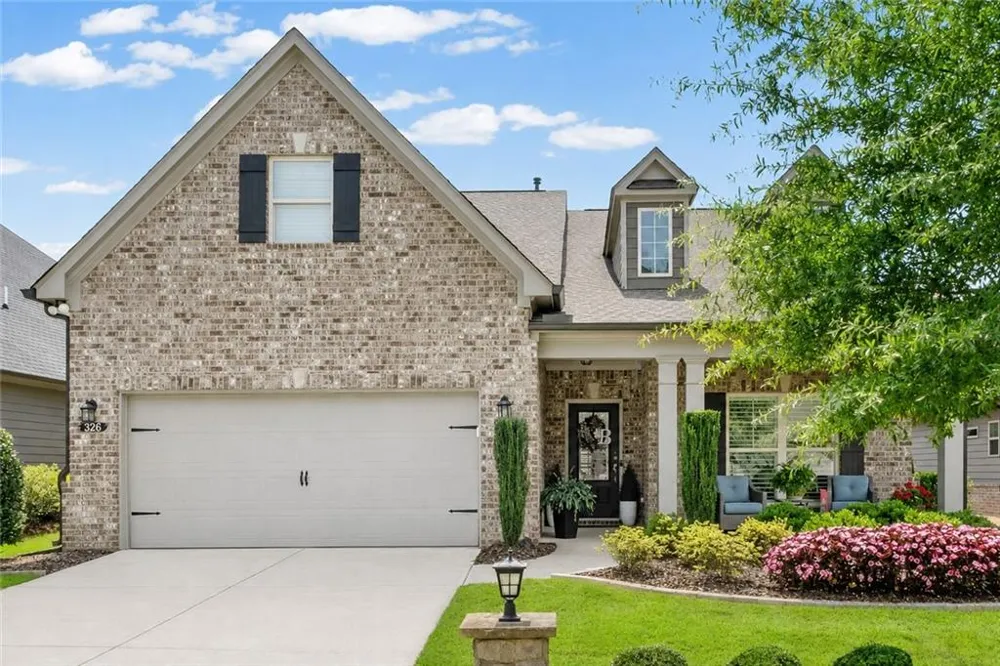 326 Ellington Drive Canton, GA 30115