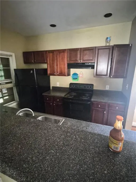 931 Hall Street NW Atlanta, GA 30318