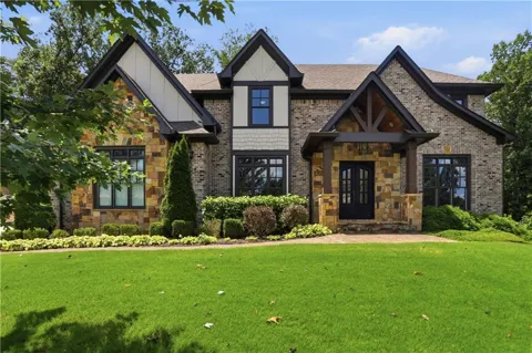 331 Summer Garden Drive