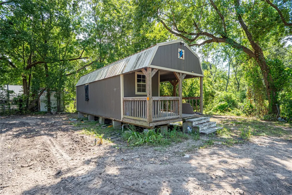 4906 Edgewater Drive Houston, TX 77093