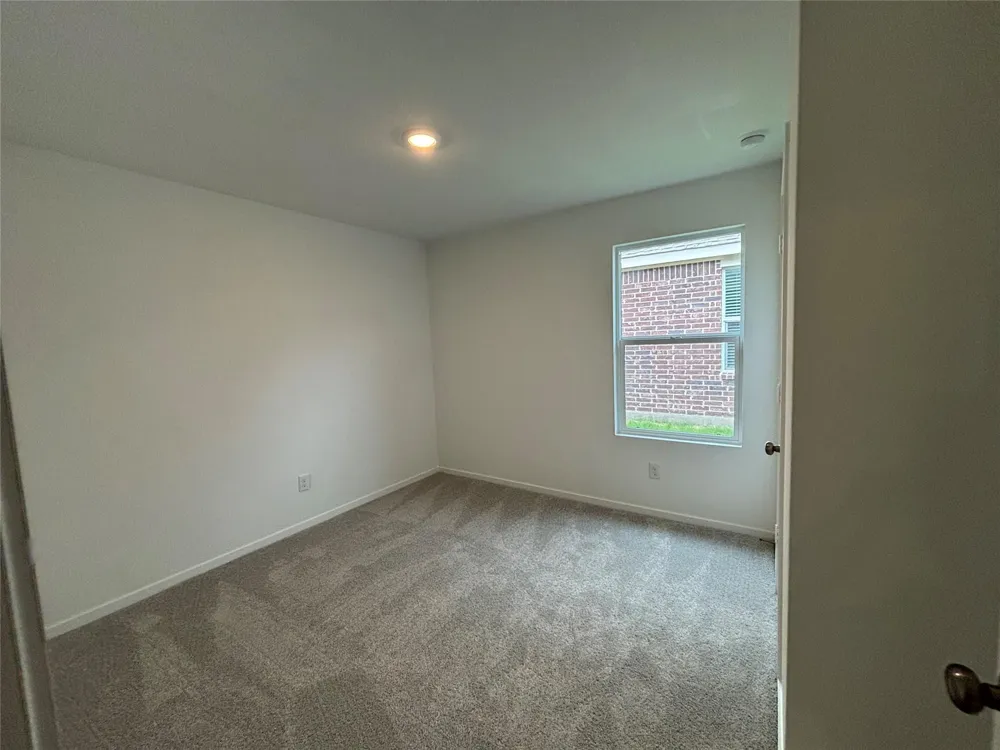 5635 Headwater Creek Trail Humble, TX 77338