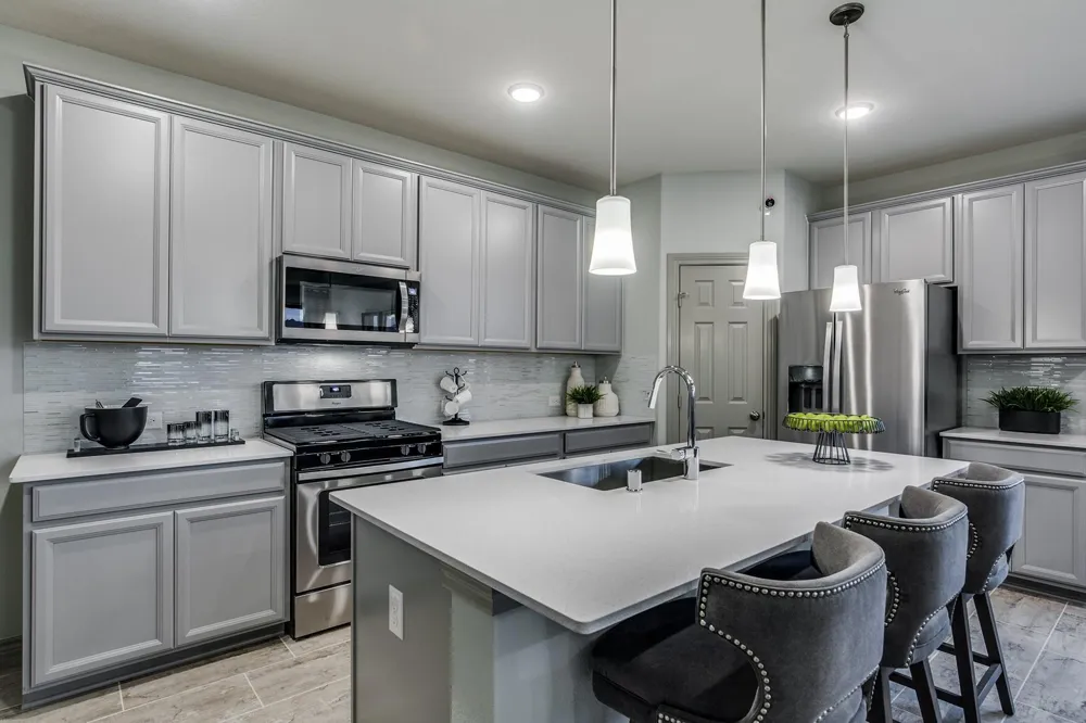 712 Amber Falls Drive Montgomery, TX 77356