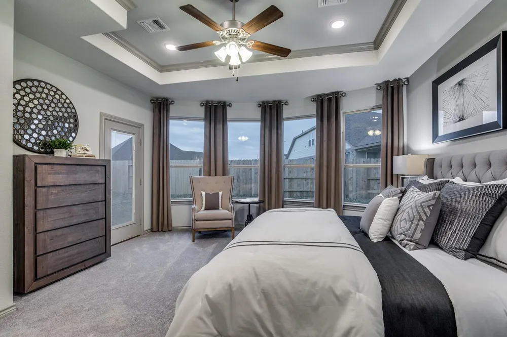 712 Amber Falls Drive Montgomery, TX 77356