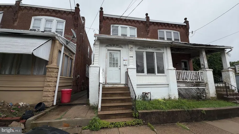 1009 CHURCH Brookhaven, PA 19015