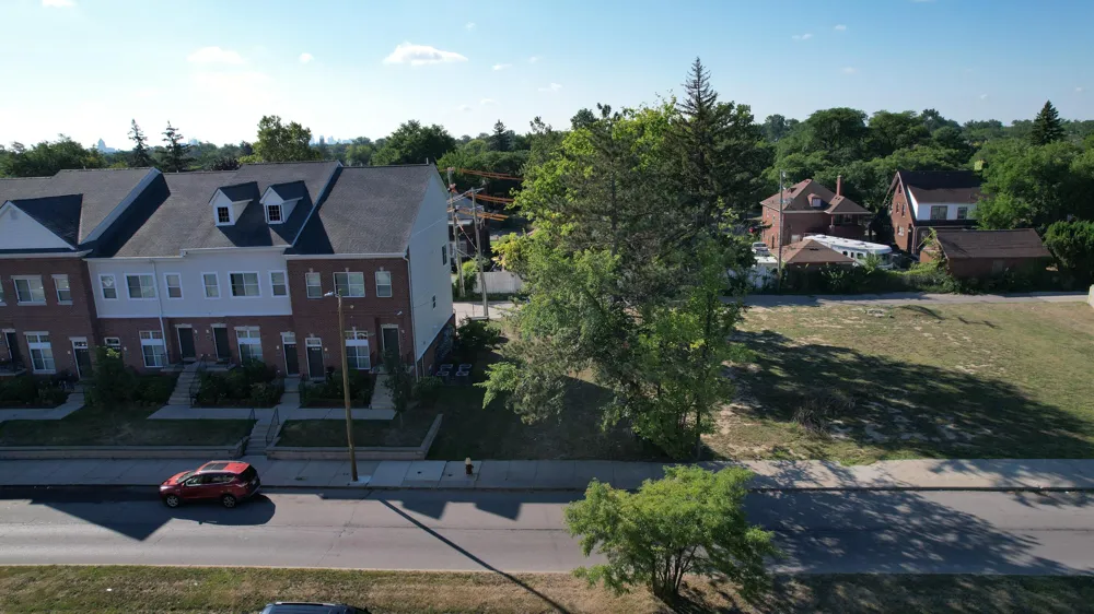 2395 Ewald Circle Detroit, MI 48238