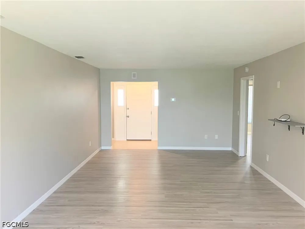 Hazeltine Drive Fort Myers, FL 33919