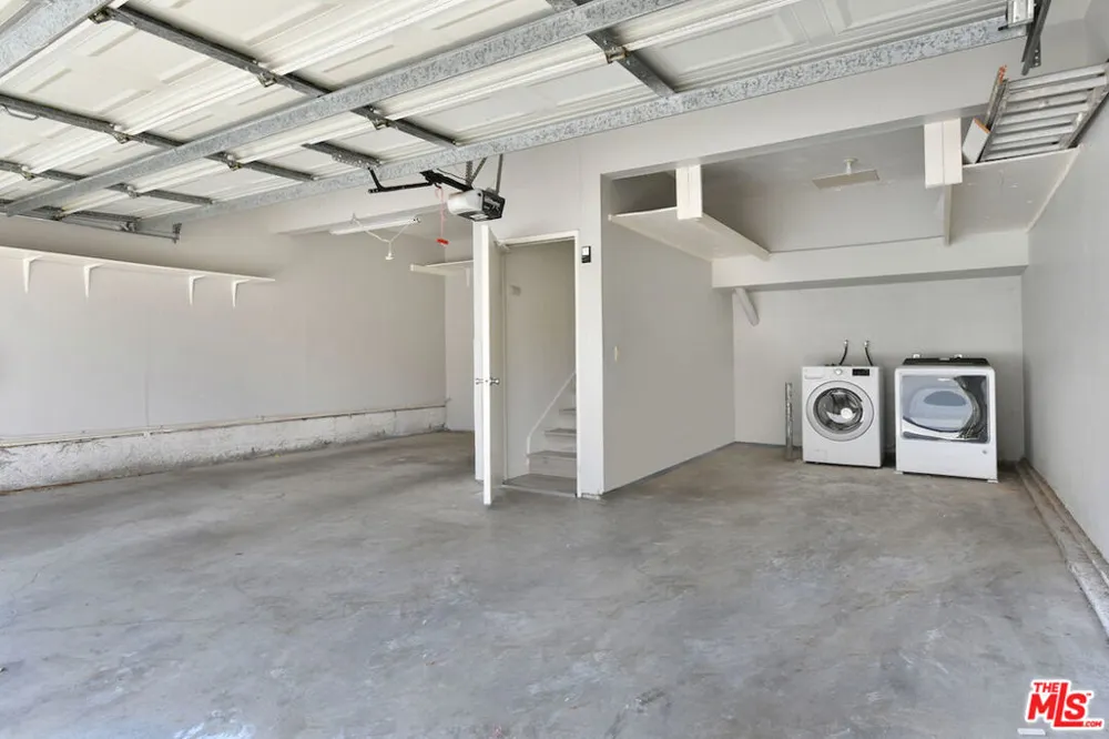 1273 Alessandro Drive Newbury Park, CA 91320