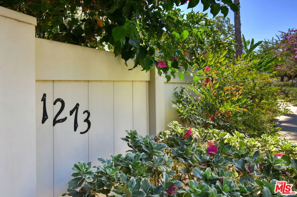 1273 Alessandro Drive Newbury Park, CA 91320