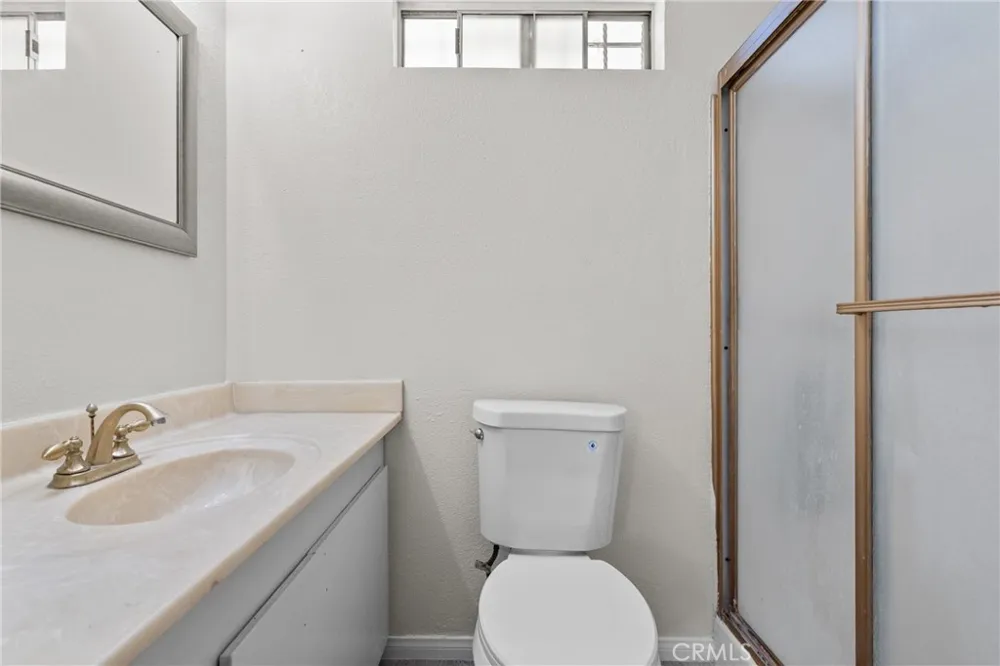 14609 S Cahita Avenue Compton, CA 90220