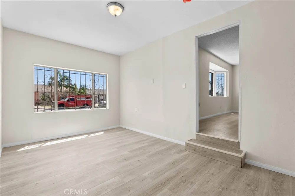 14609 S Cahita Avenue Compton, CA 90220
