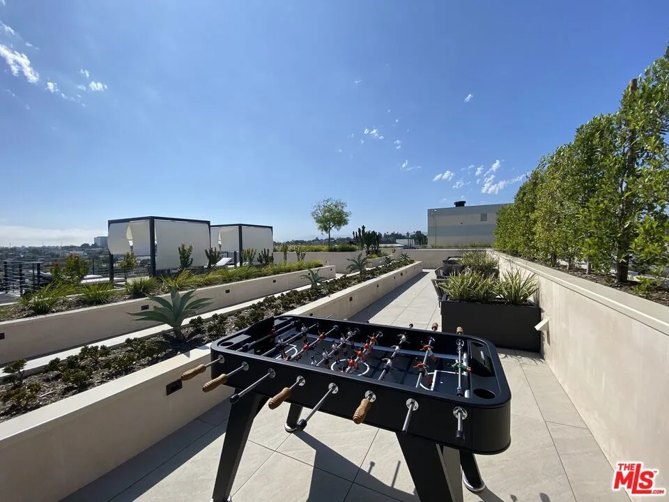 10700 Tabor Street #522 Los Angeles, CA 90034