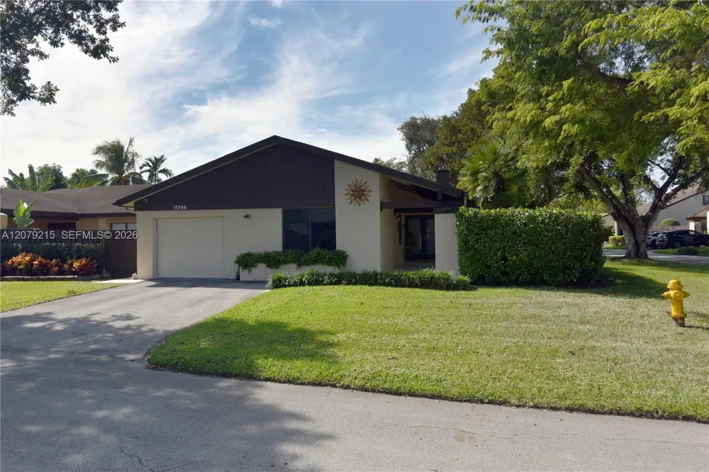 11744 SW 133rd Ct Miami, FL 33186