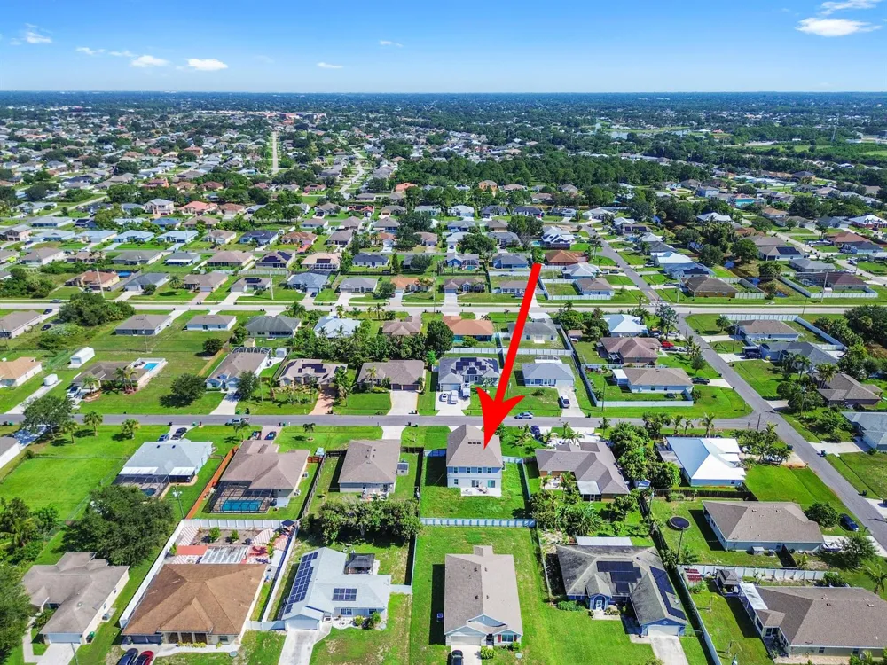 412 SW Dailey Avenue Port St. Lucie, FL 34953