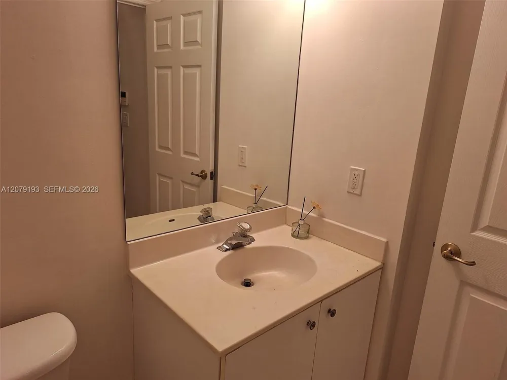 5770 NW 113th Pl #0 Doral, FL 33178