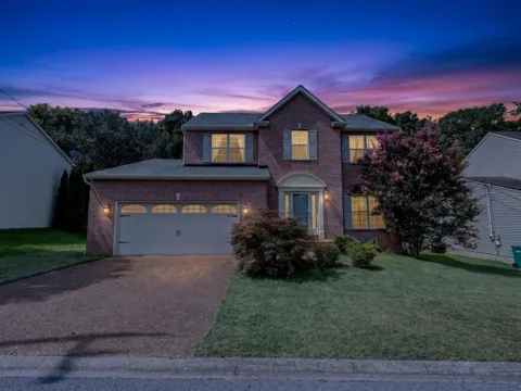 1534 Cardinal Ln