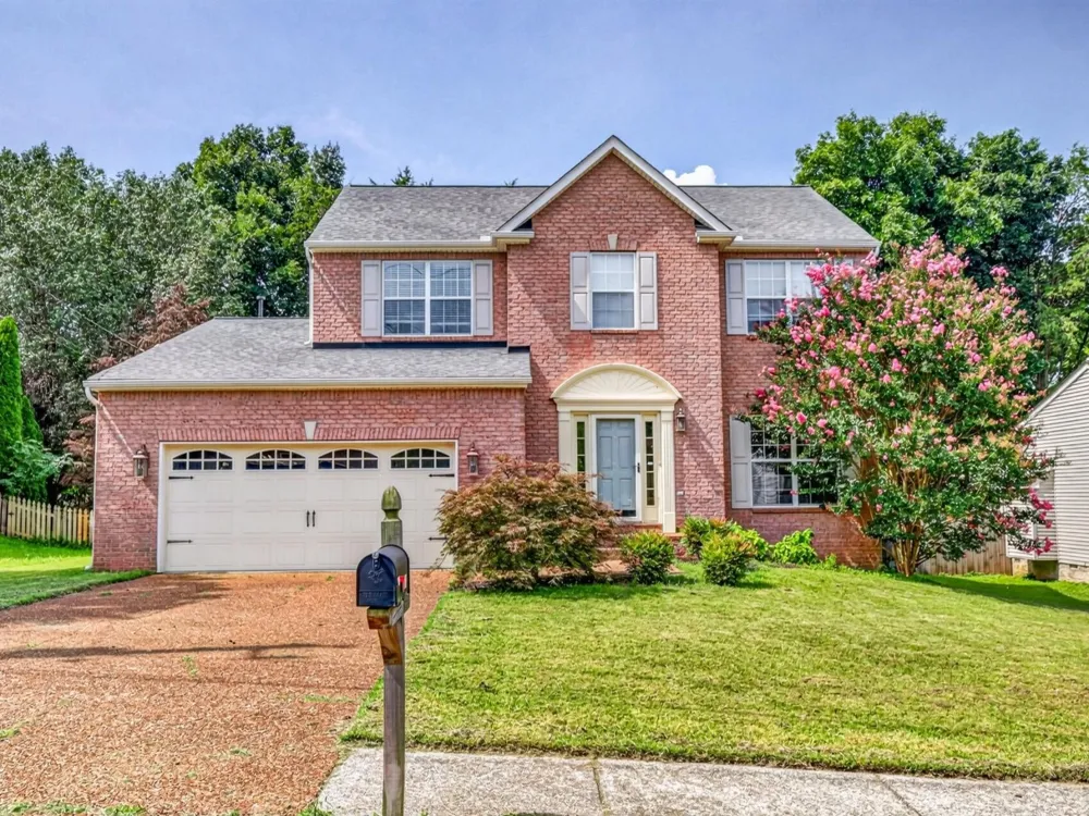 1534 Cardinal Ln Mount Juliet, TN 37122