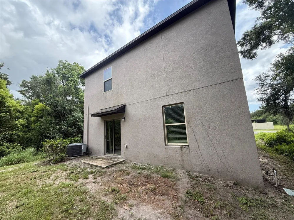 1752 COLDING DRIVE Ruskin, FL 33570