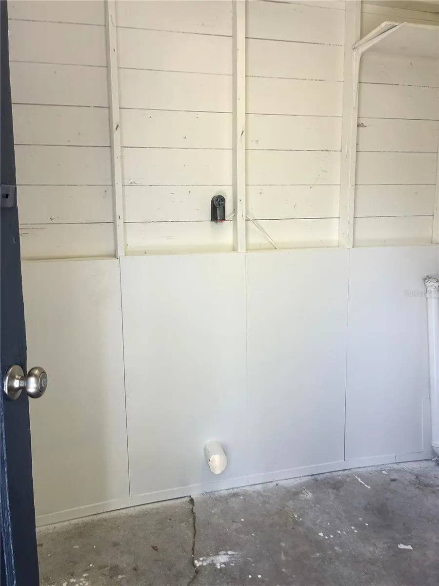 3605 E 28TH AVENUE Tampa, FL 33605