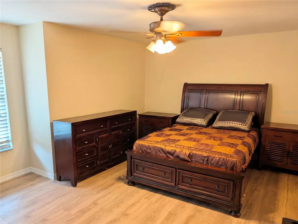 423 WATERFORD WAY Kissimmee, FL 34746