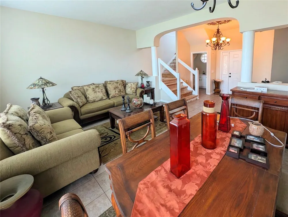 423 WATERFORD WAY Kissimmee, FL 34746