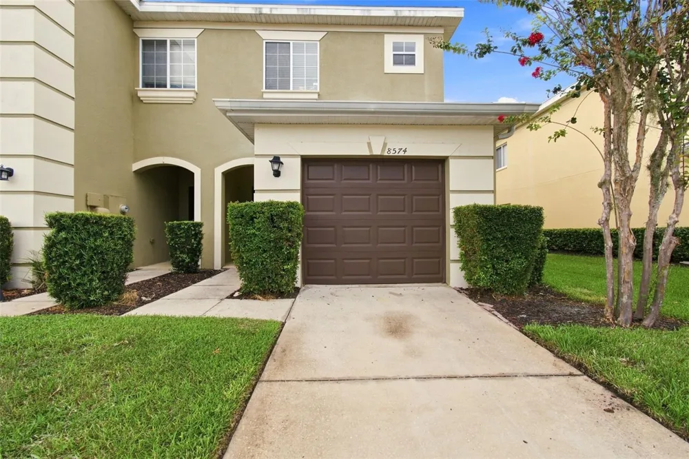 8574 TRAIL WIND DRIVE Tampa, FL 33647